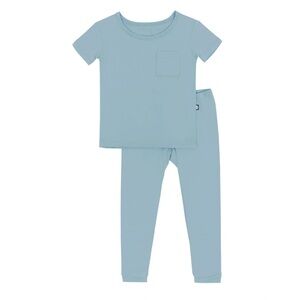 Kyte Baby Short Sleeve with Pants Pajamas in Dusty Blue Sz 7